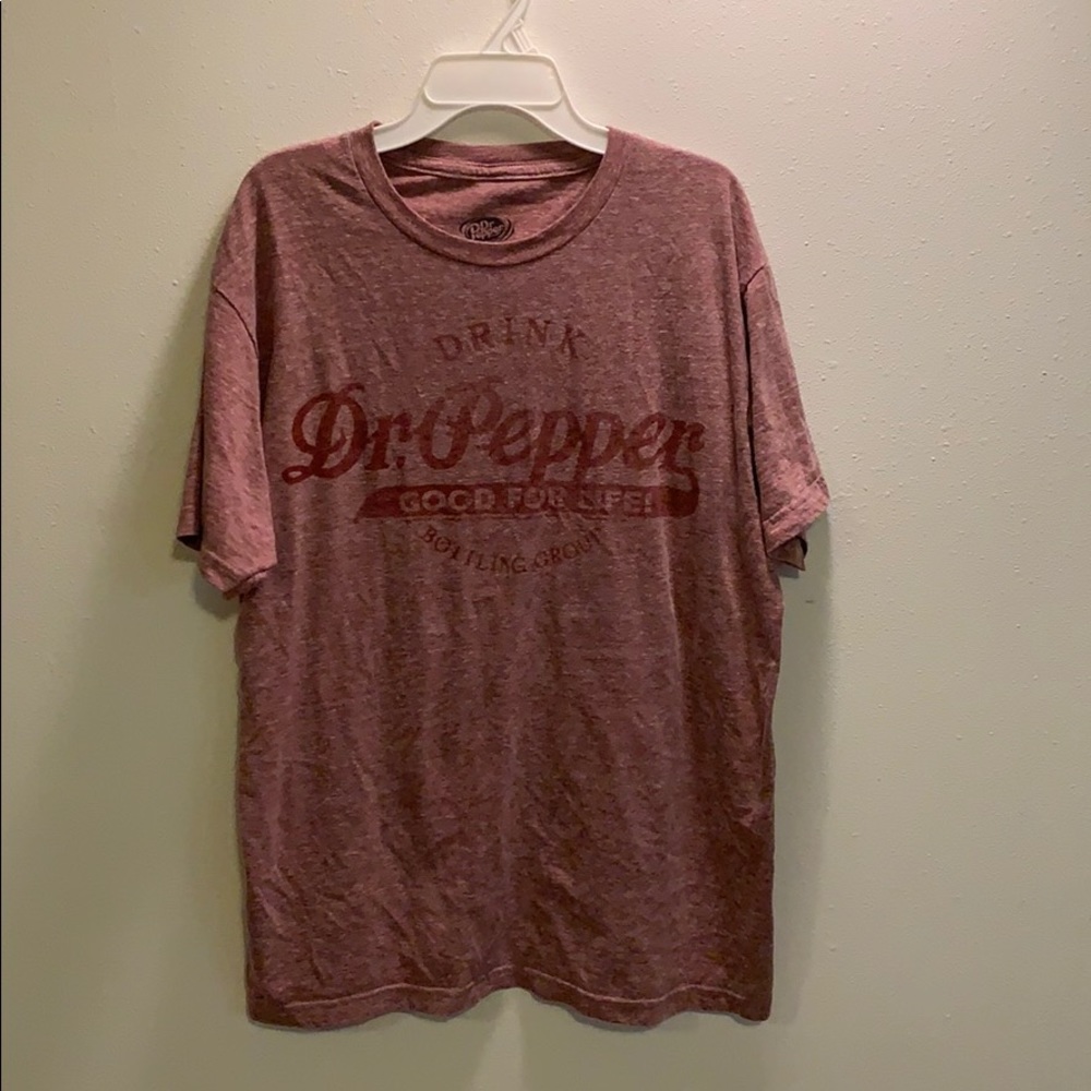 Men’s Dr Pepper old navy graphic tee